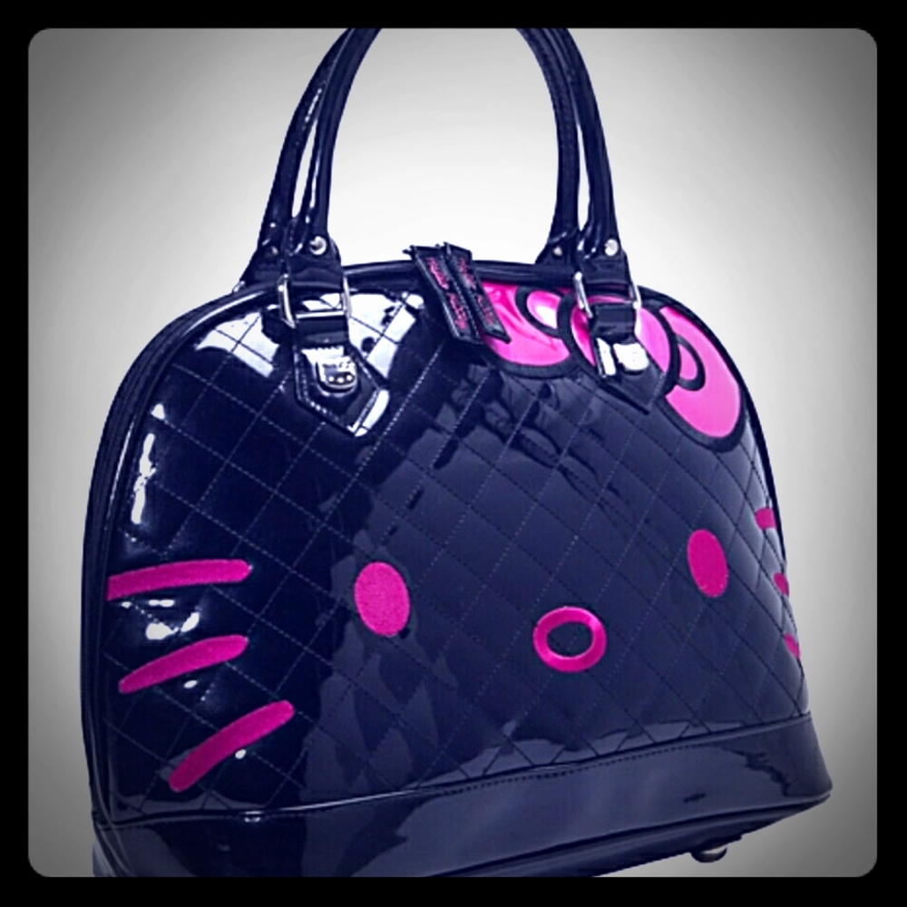 Hello Kitty purse limited edition